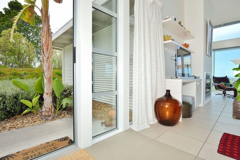 Photo of property in 209 Lake Road, Waituhi, Gisborne, 4072