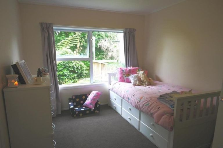 Photo of property in 12 Oregon Place, Papakura, 2110