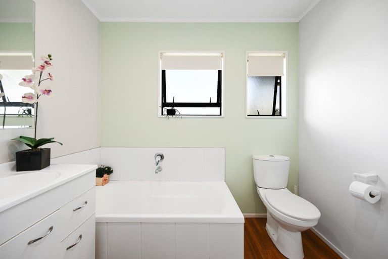 Photo of property in 71 Dominion Road, Nawton, Hamilton, 3200