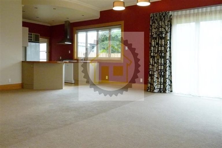 Photo of property in 2 Stansfield Street, Kenmure, Dunedin, 9011