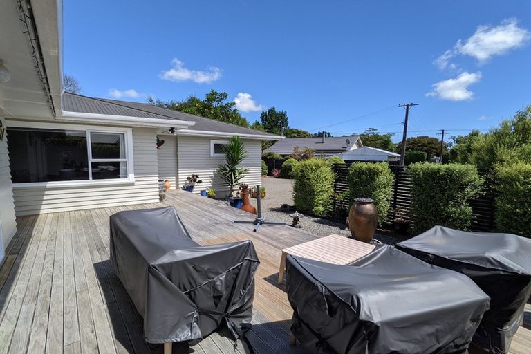 Photo of property in 48a Queenwood Road, Levin, 5510