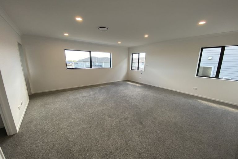 Photo of property in 13 Demeter Street, Flat Bush, Auckland, 2019