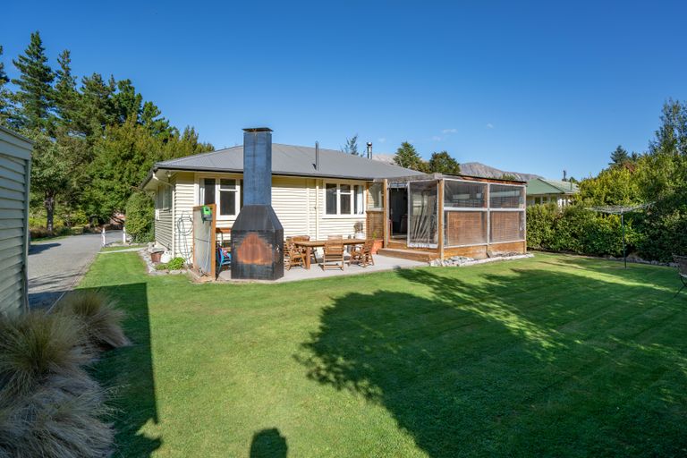 Photo of property in 13 Harper Place, Lake Coleridge, 7572