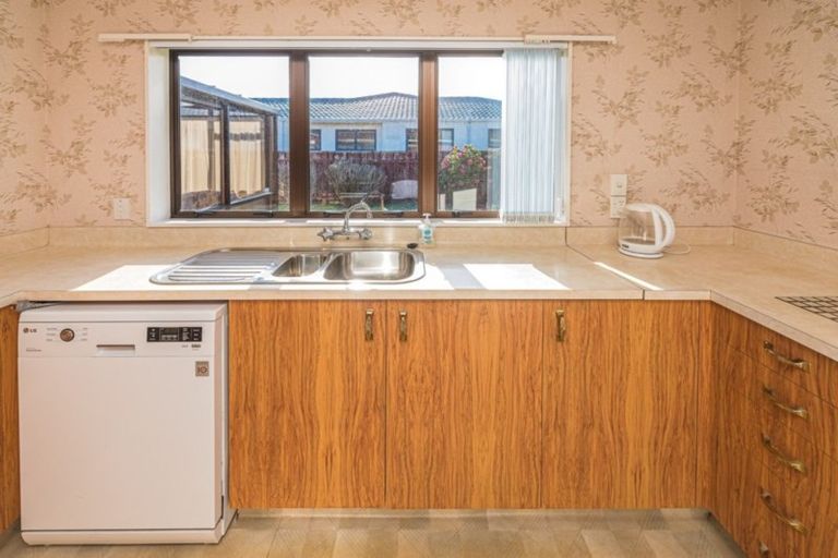 Photo of property in 3 Warwick Place, Springvale, Whanganui, 4501