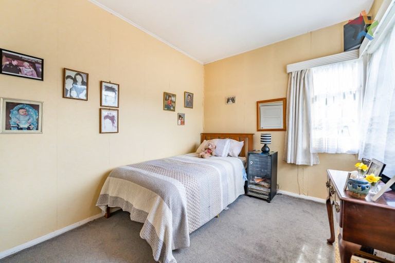 Photo of property in 135 Oxford Terrace, Epuni, Lower Hutt, 5011