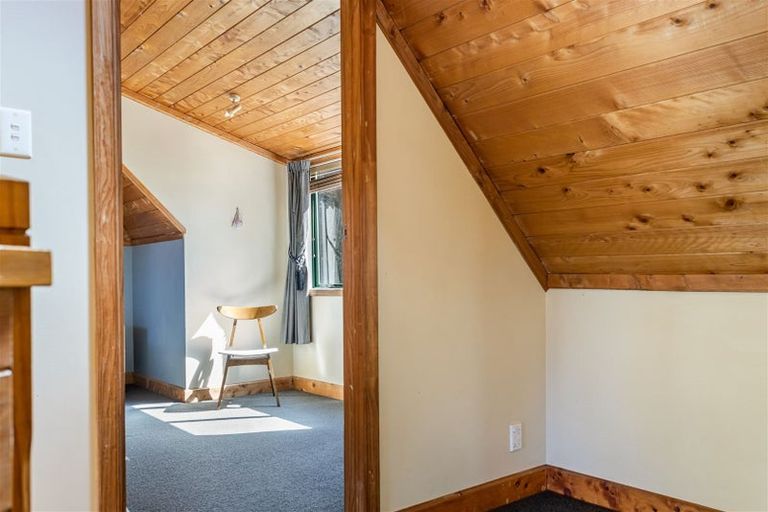 Photo of property in 35a Forest Hill Road, Henderson, Auckland, 0612