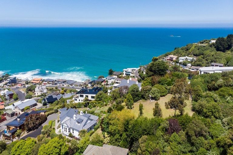 Photo of property in 121 Cliffs Road, Saint Clair, Dunedin, 9012