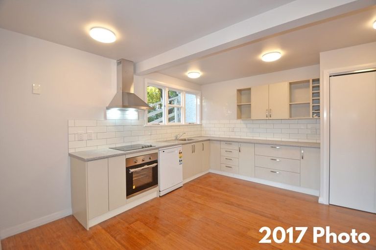 Photo of property in 23 Ngaio Gorge Road, Ngaio, Wellington, 6035