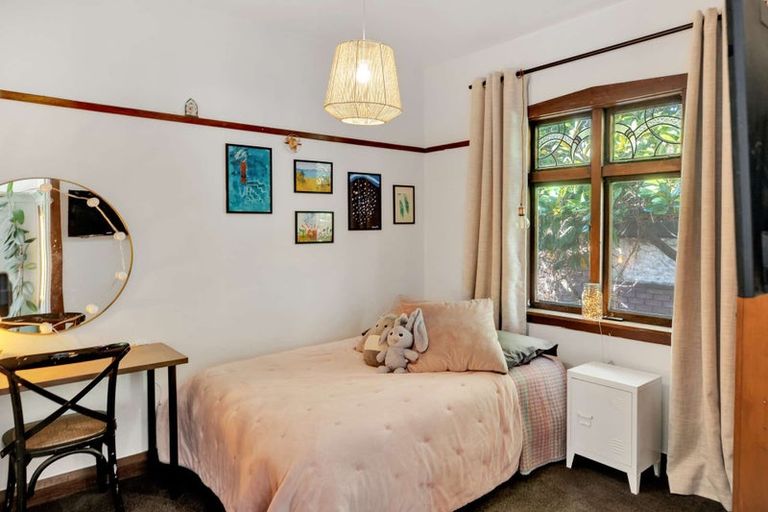 Photo of property in 14 Queens Avenue, Waikuku Beach, 7402