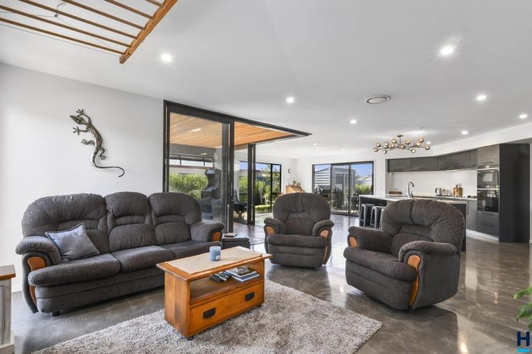 Photo of property in 14d Saxon Street, Motueka, 7120