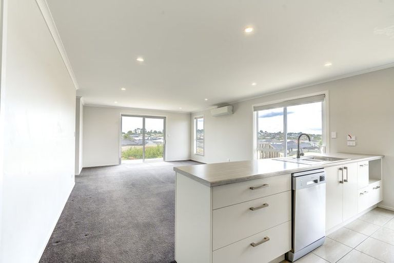 Photo of property in 66 Pragma Rise, Huntington, Hamilton, 3210