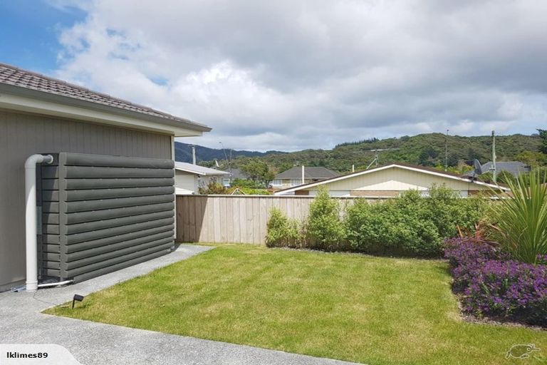 Photo of property in 11 Henrietta Maxwell Grove, Wainuiomata, Lower Hutt, 5014