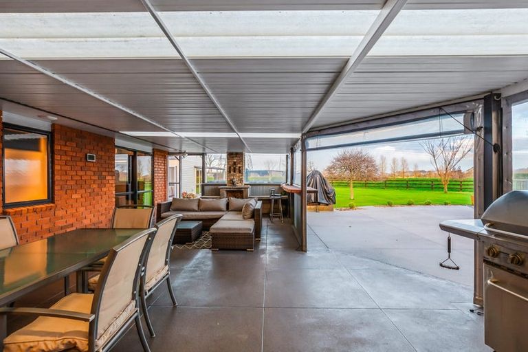 Photo of property in 8 De La Mare Drive, Leamington, Cambridge, 3432