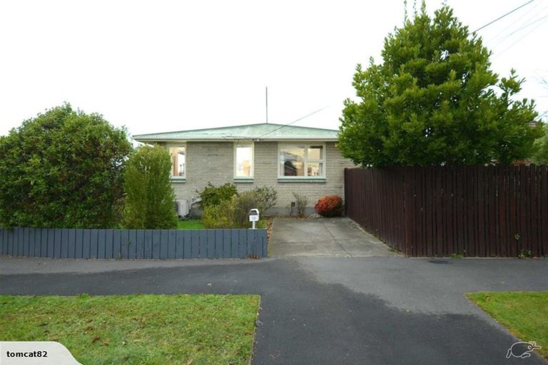 Photo of property in 12 Erin Crescent, Mairehau, Christchurch, 8013
