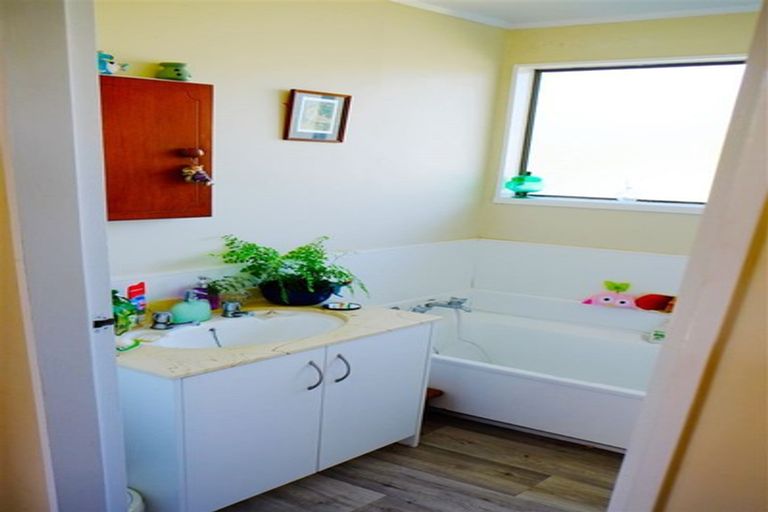 Photo of property in 7 Lane Place, Awapuni, Palmerston North, 4412