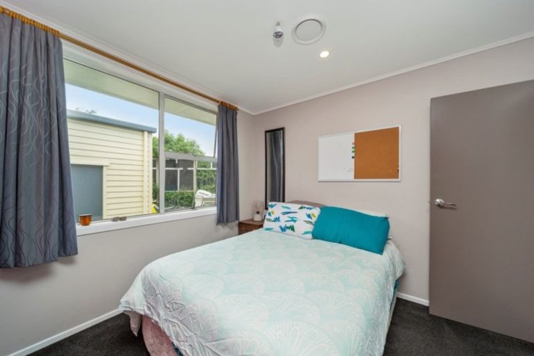 Photo of property in 21 Beaconsfield Road, Midhirst, Stratford, 4394