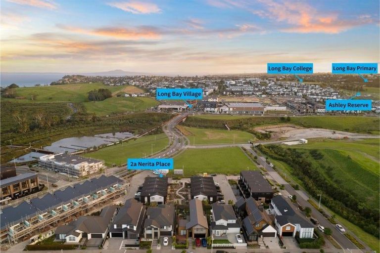 Photo of property in 2a Nerita Place, Long Bay, Auckland, 0630