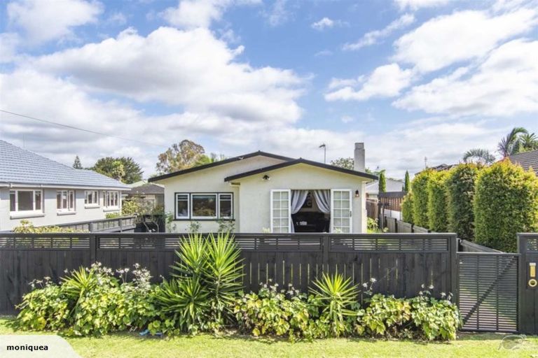 Photo of property in 521a Devonport Road, Tauranga South, Tauranga, 3112