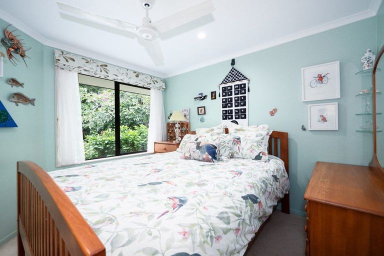 Photo of property in 25 School Road, Paihia, 0200