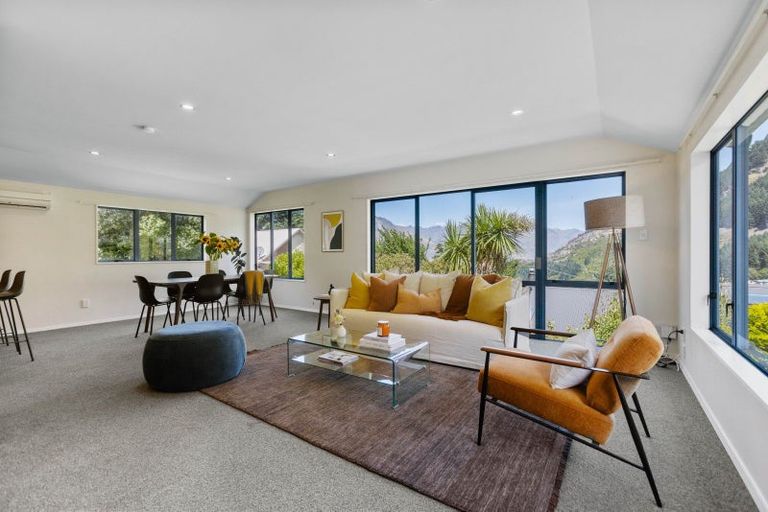 Photo of property in 20b Watts Road, Fernhill, Queenstown, 9300