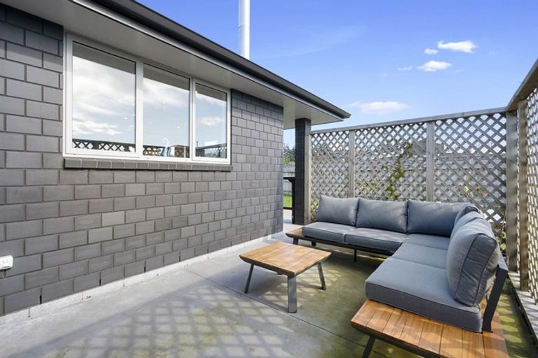 Photo of property in 9 Smith Street, Lepperton, New Plymouth, 4373