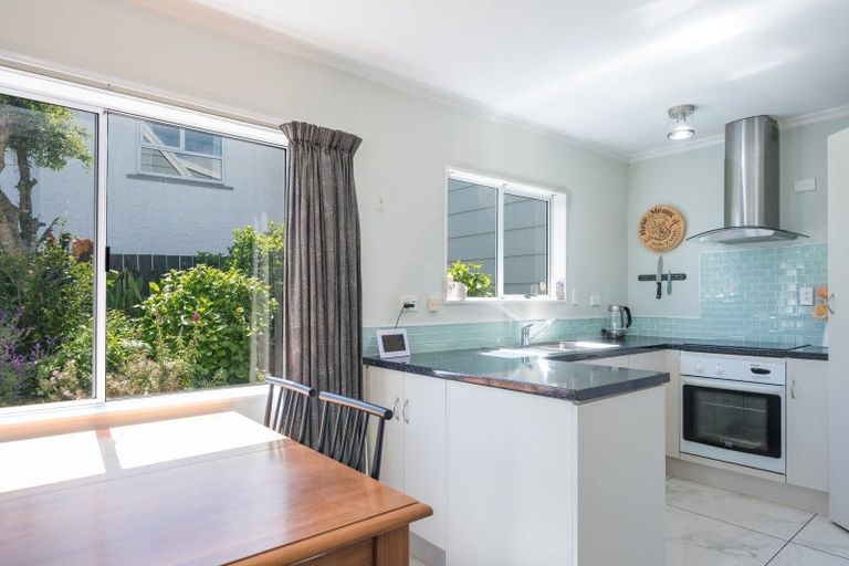 Photo of property in 198 The Ridgeway, Stoke, Nelson, 7011