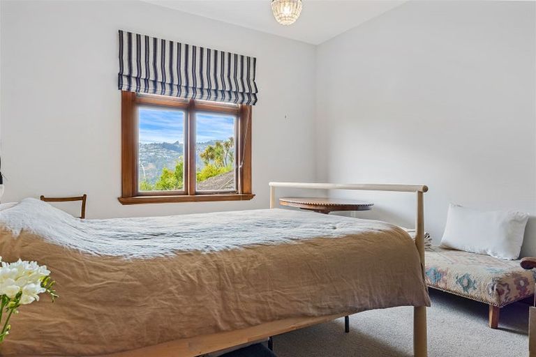 Photo of property in 18 Merlewood Avenue, Cashmere, Christchurch, 8022