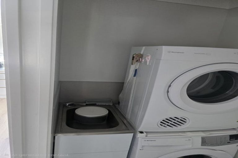 Photo of property in 14 Rauriki Lane, Rosehill, Papakura, 2113