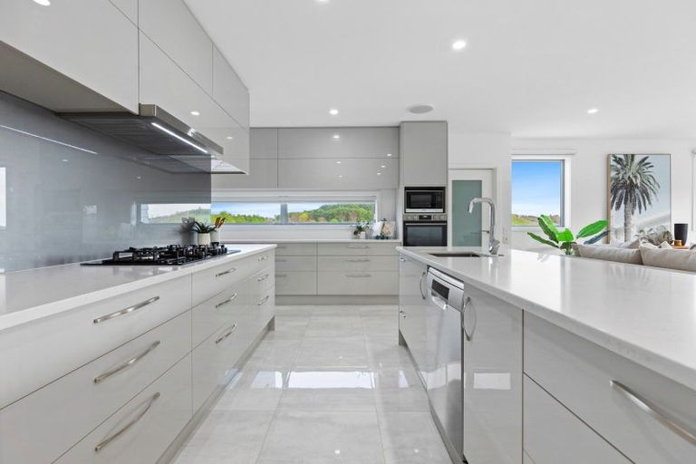 Photo of property in 3 Kihona Rise, Pyes Pa, Tauranga, 3112