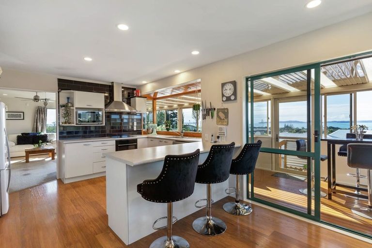 Photo of property in 11 Karaka Road, Beachlands, Auckland, 2018