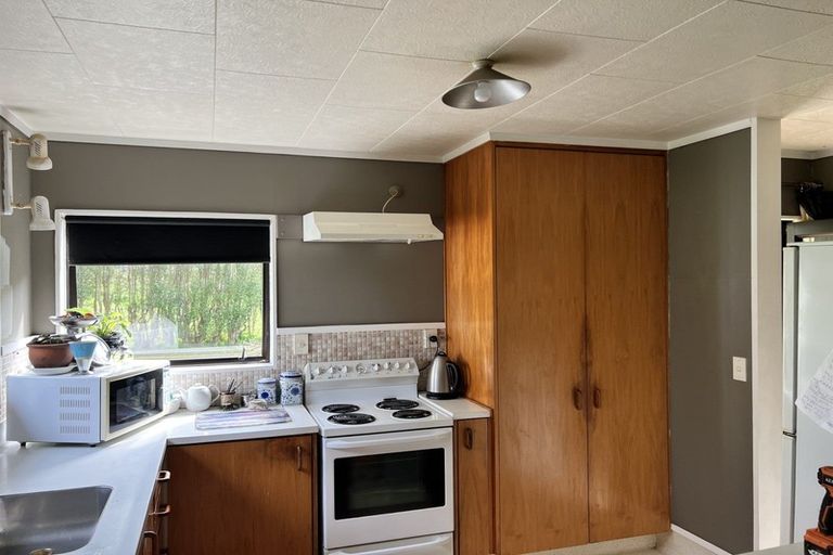 Photo of property in 53 Cemetery Road, Dannevirke, 4930