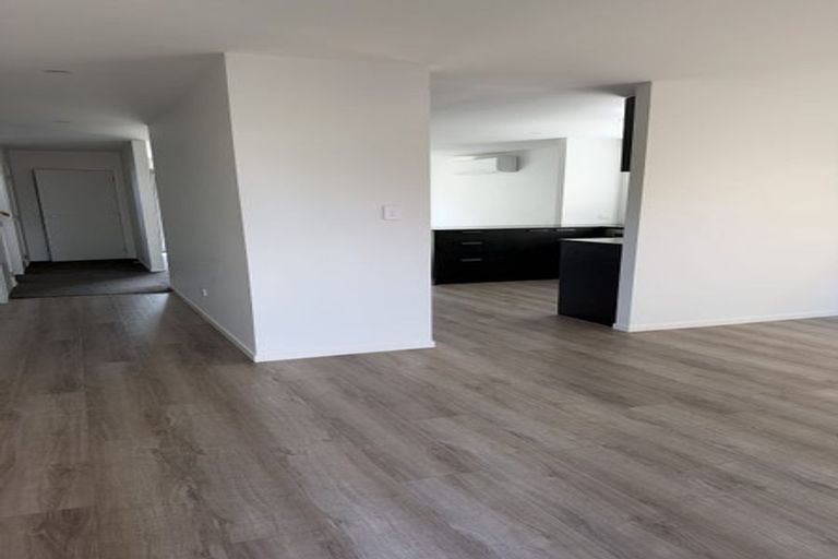 Photo of property in 76b Thornton Road, Cambridge, 3434