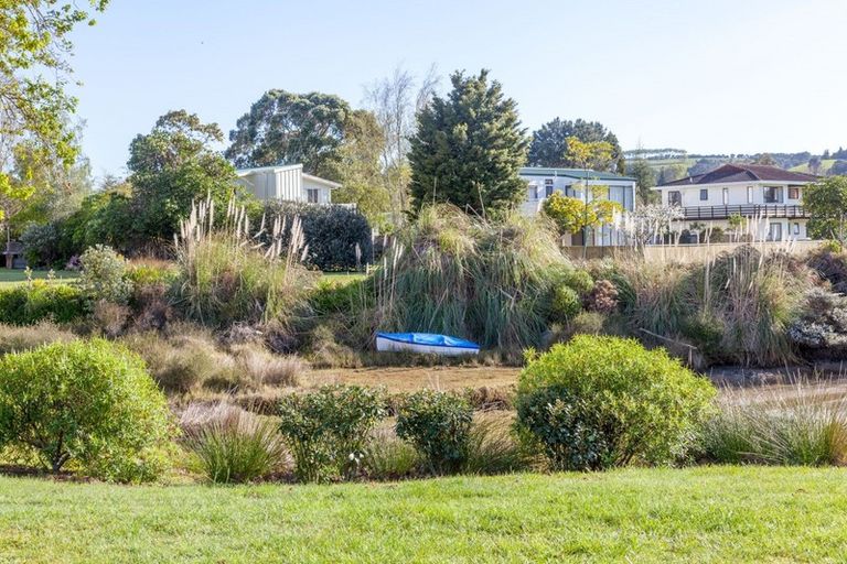 Photo of property in 23 Admiral Drive, Cooks Beach, Whitianga, 3591