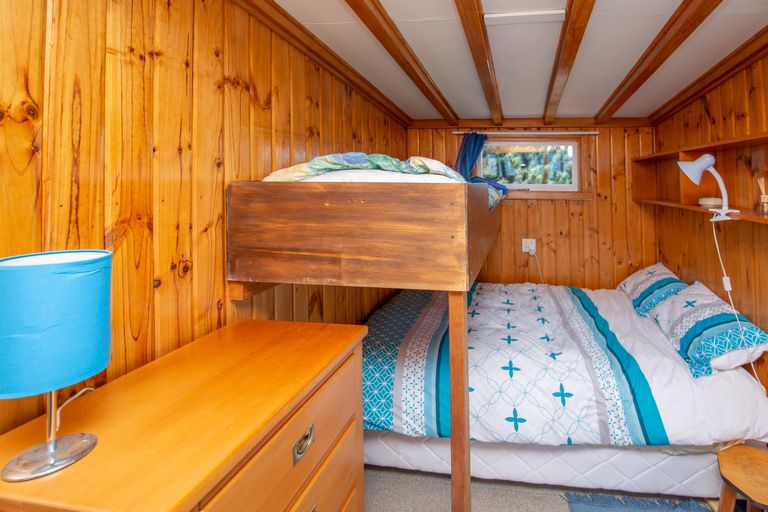 Photo of property in 39 Chamberlain Avenue, Amberley, 7481