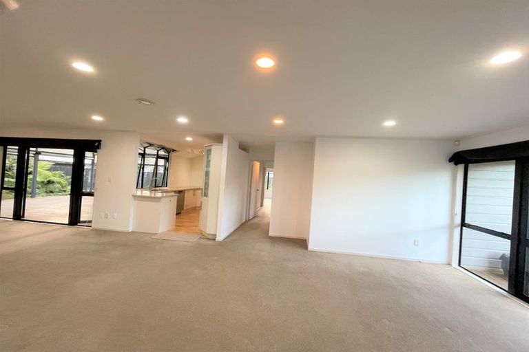 Photo of property in 9 Ben Nevis Place, Northpark, Auckland, 2013