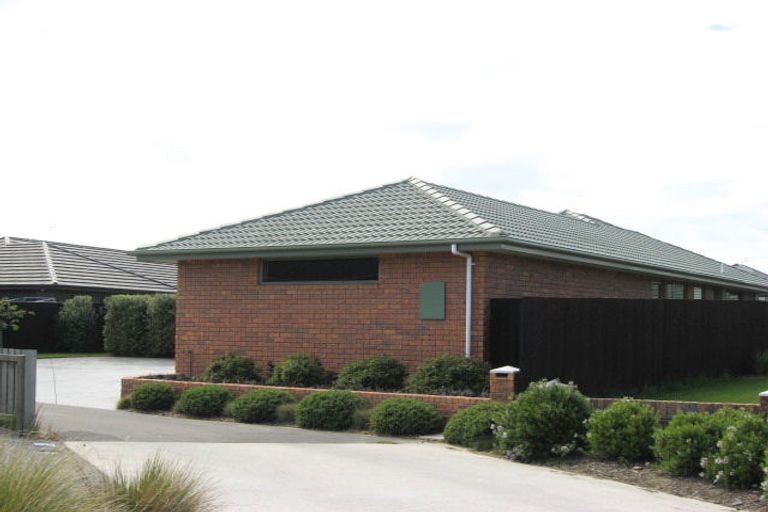 Photo of property in 11 Stark Place, Kaiapoi, 7630