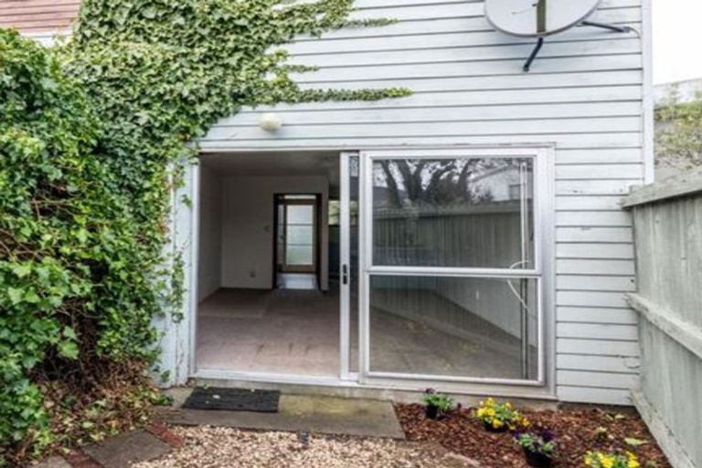 Photo of property in 5/17 Percy Street, Phillipstown, Christchurch, 8011