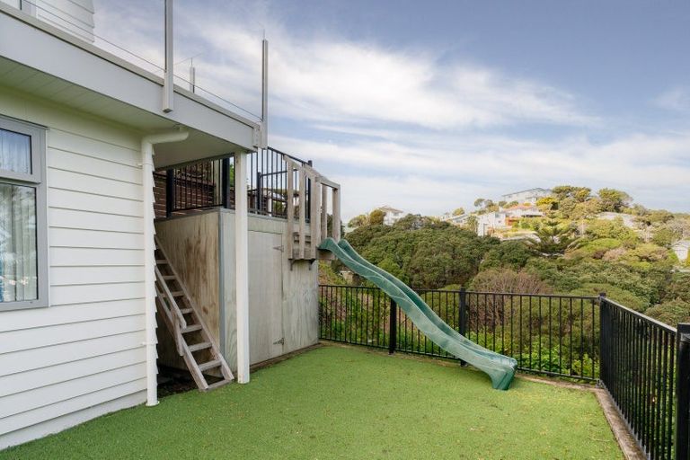 Photo of property in 93a Nevay Road, Miramar, Wellington, 6022