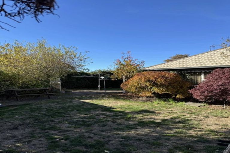 Photo of property in 6 O'connor Place, Burnside, Christchurch, 8053