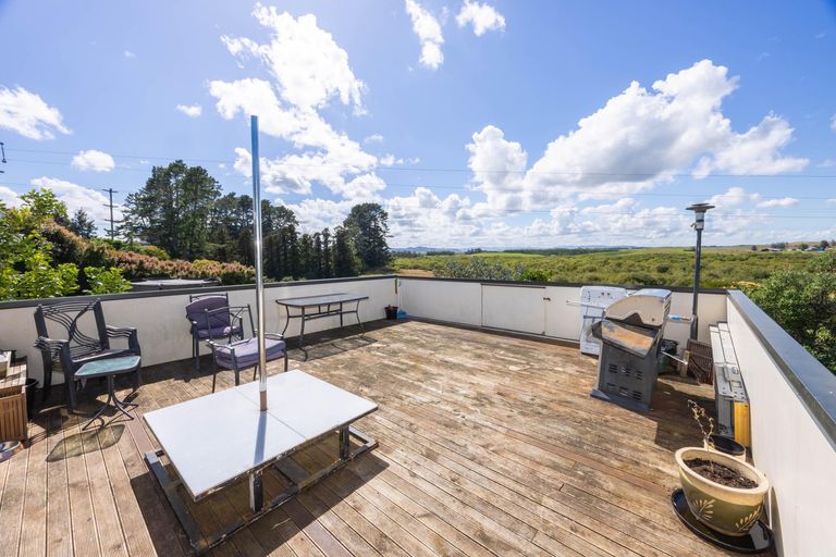 Photo of property in 37 Heather Green Avenue, Meremere, Mercer, 2474