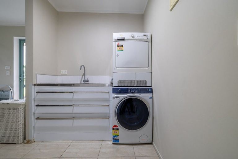 Photo of property in 204 Racecourse Road, Cambridge, 3493