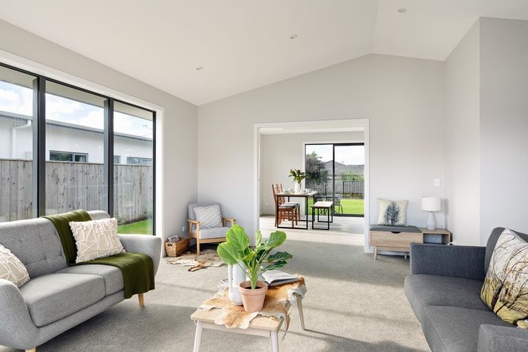 Photo of property in 3 Puketutu Grove, Motueka, 7120