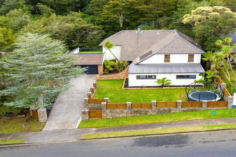 Photo of property in 71 Park Hill Road, Birkenhead, Auckland, 0626