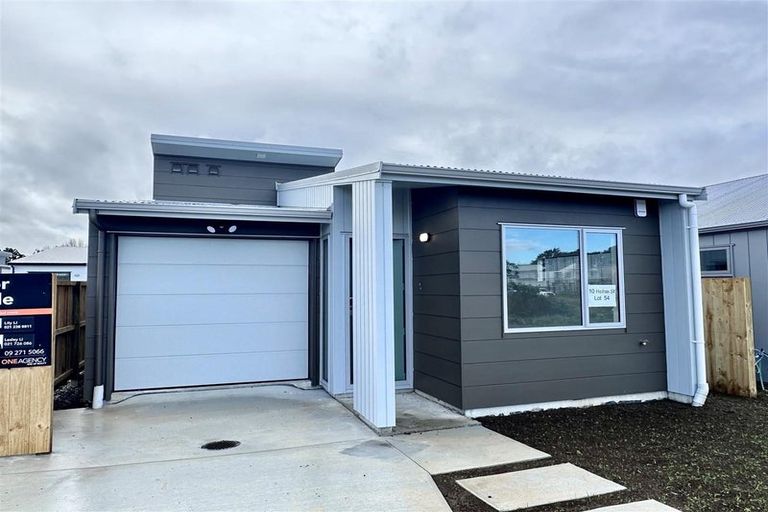 Photo of property in 10 Heihei Street, Papakura, 2110
