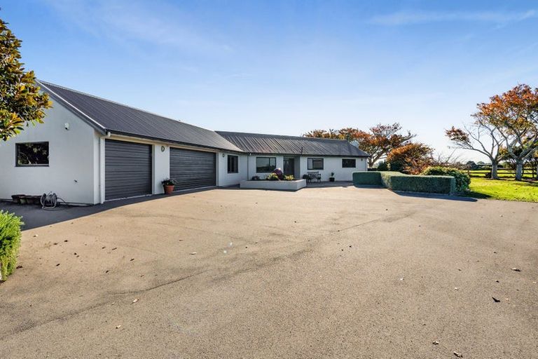 Photo of property in 60 Brookes Road, Cardiff, Stratford, 4391