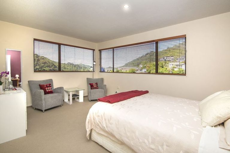 Photo of property in 5 Seaview Crescent, Picton, 7220
