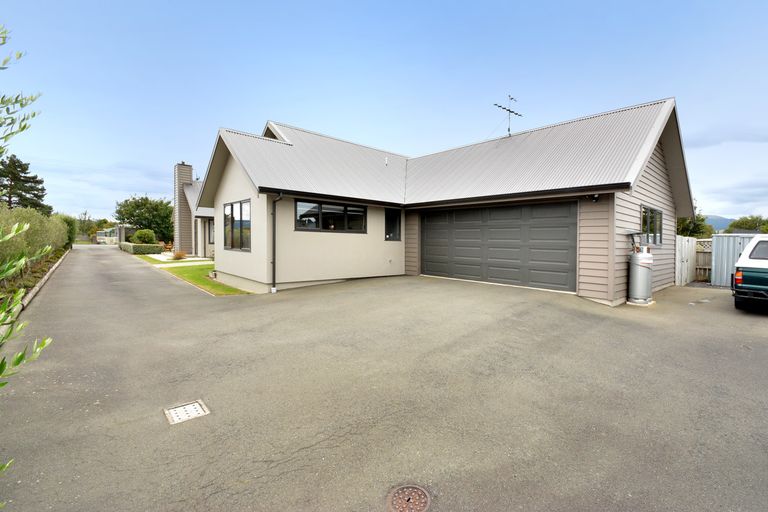 Photo of property in 140 Factory Road, Mosgiel, 9024