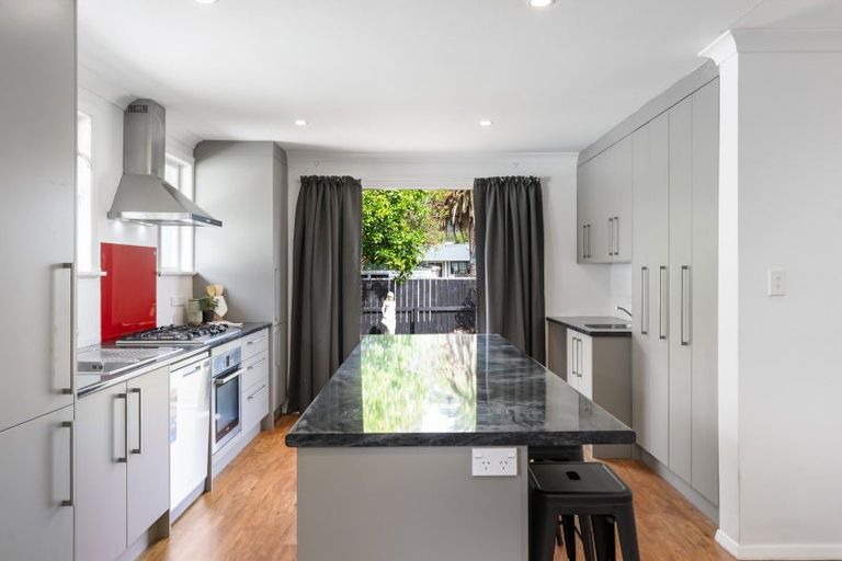 Photo of property in 102 Clouston Park Road, Clouston Park, Upper Hutt, 5018