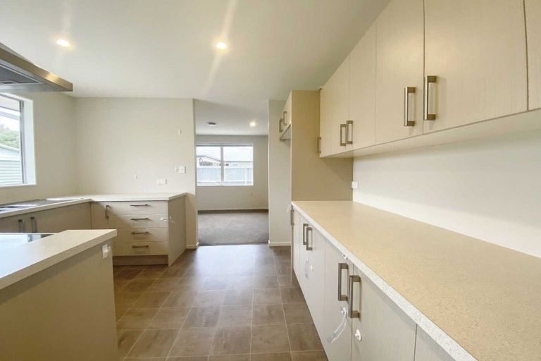 Photo of property in 22 Tavender Street, Woolston, Christchurch, 8023