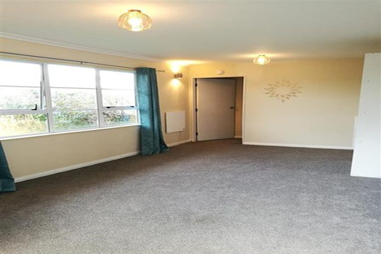 Photo of property in 1/161 Onslow Road, Khandallah, Wellington, 6035